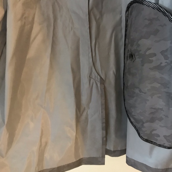 Calvin Klein Reflective Camouflage Zip Rain Coat - Picture 7 of 16